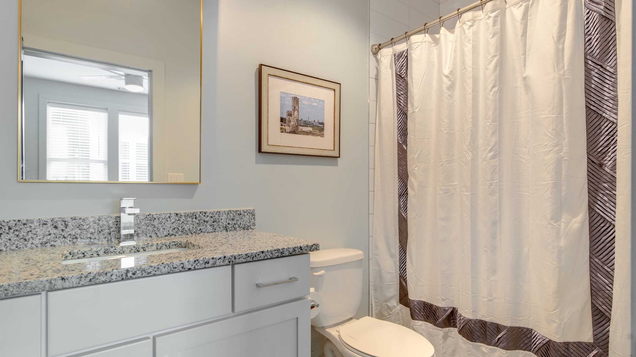 Photo of Bathroom in Talbot's Corner
