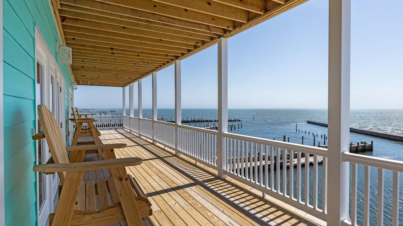 Photo of Patio Balcony in Harkers Island