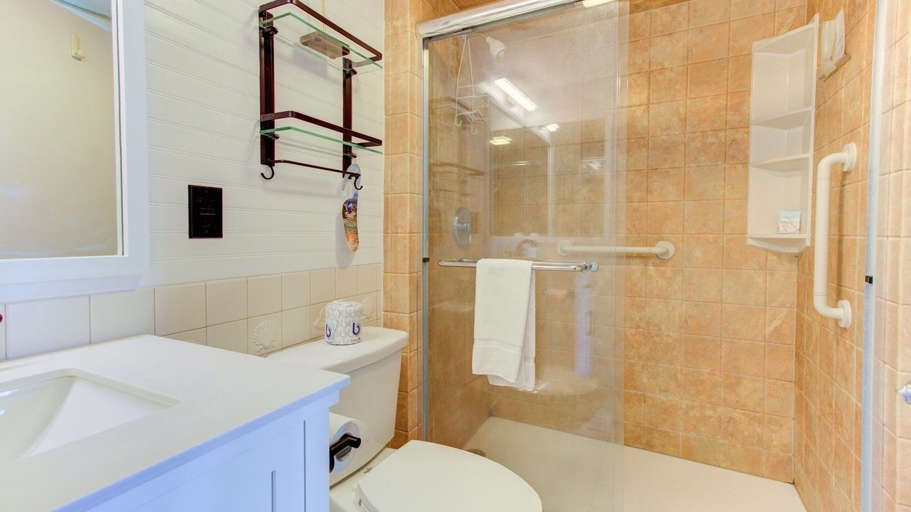 Photo of Bathroom in Carolina Beach