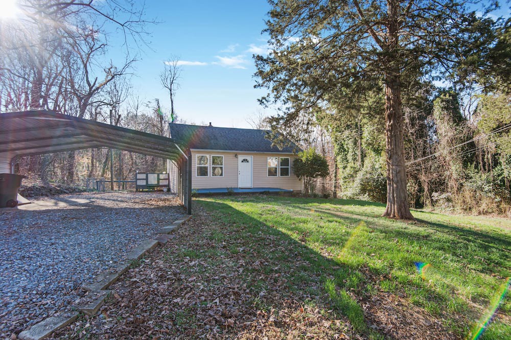Photo of Outdoor in Gastonia