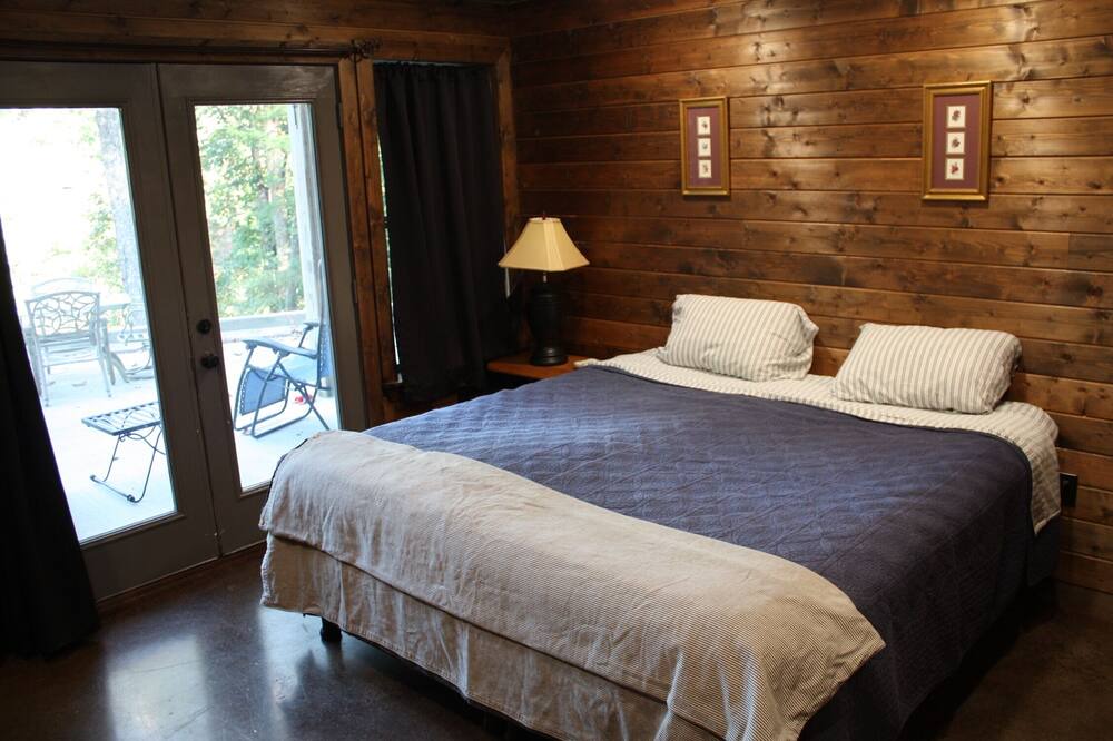 Photo of Bedroom in Jasper