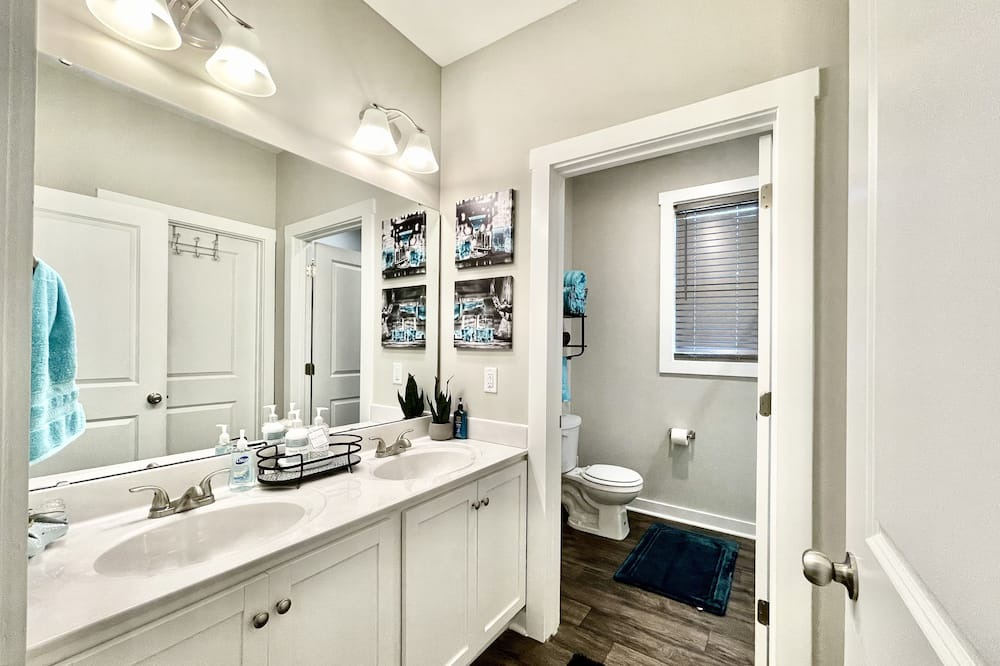Photo of Bathroom in Ramseur