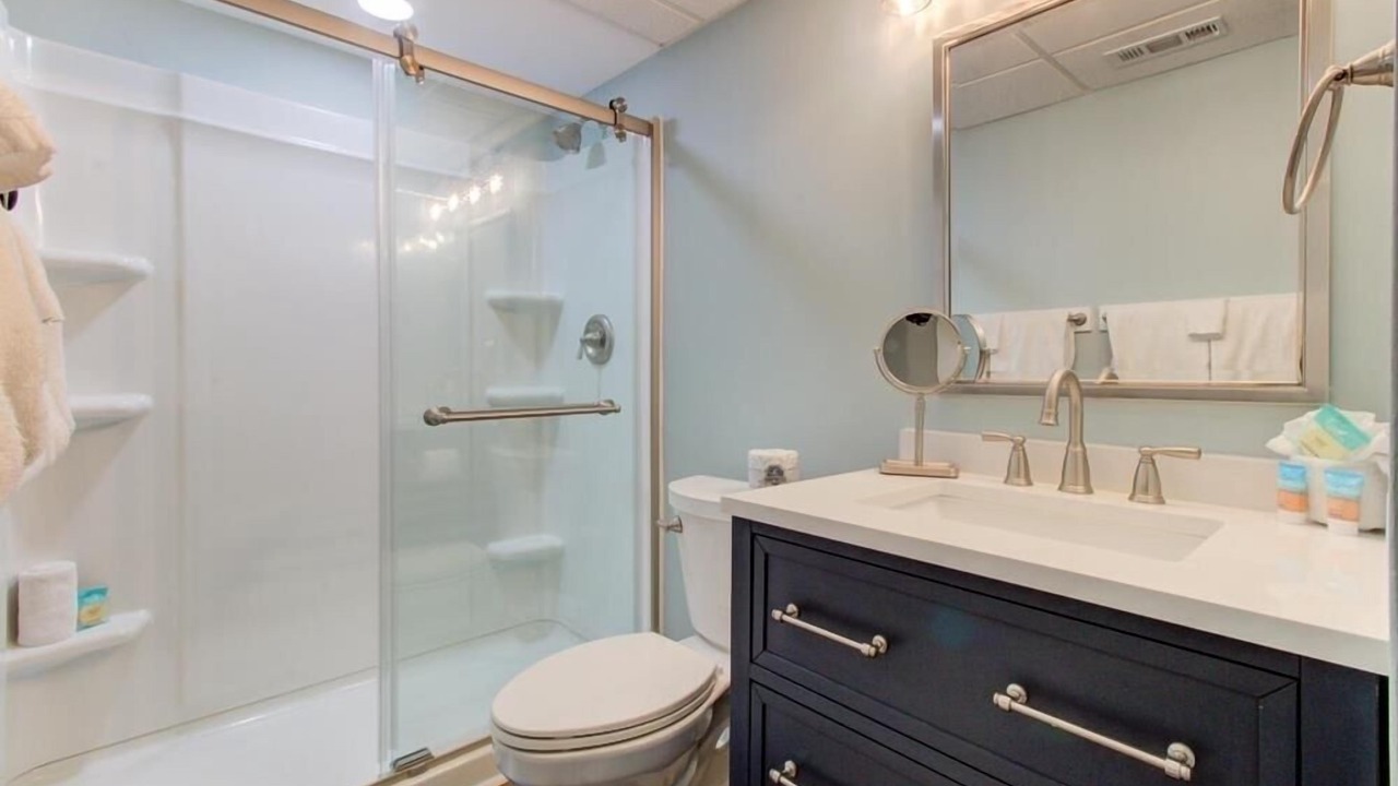 Photo of Bathroom in Wilmington Beach