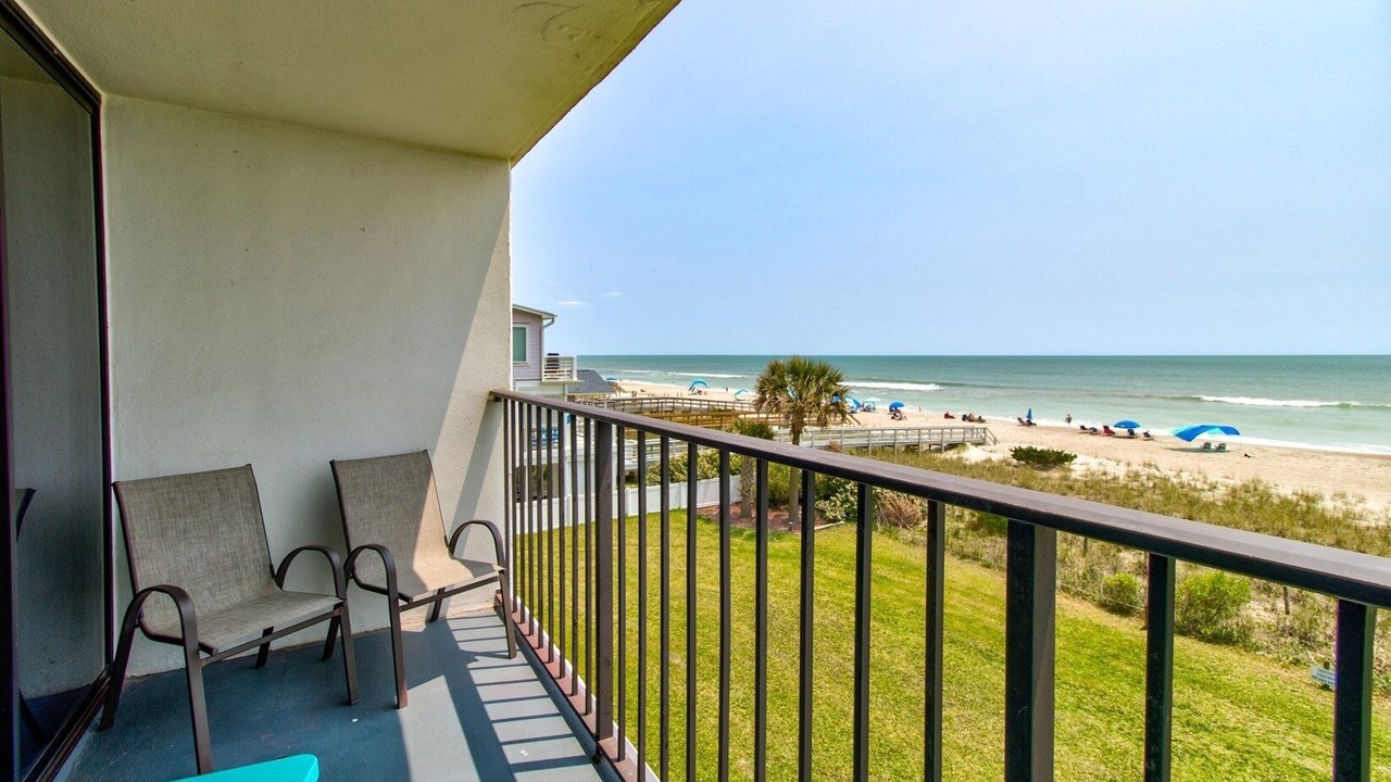 Photo of Patio Balcony in North Carolina Coast