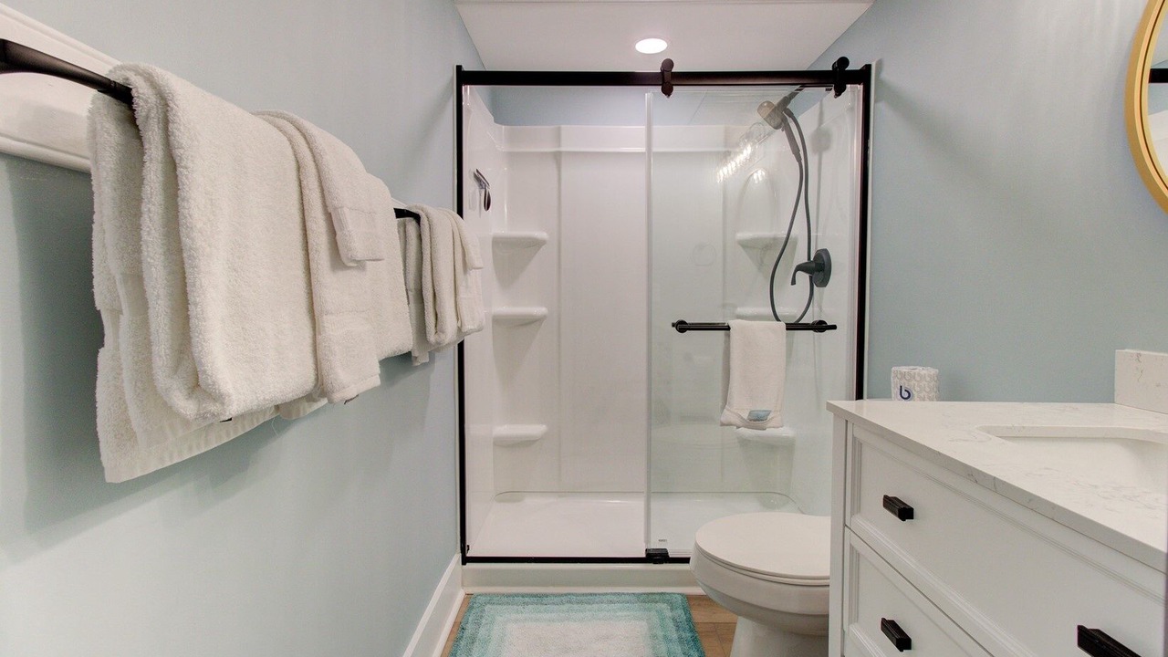 Photo of Bathroom in North Carolina Coast