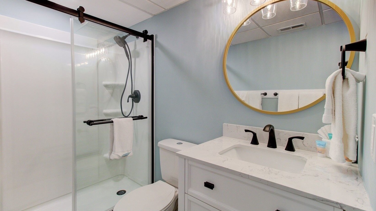 Photo of Bathroom in North Carolina Coast