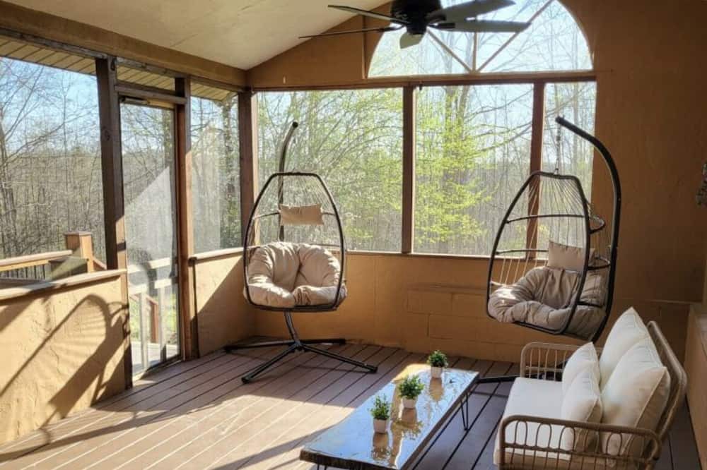 Photo of Patio Balcony in Arlington
