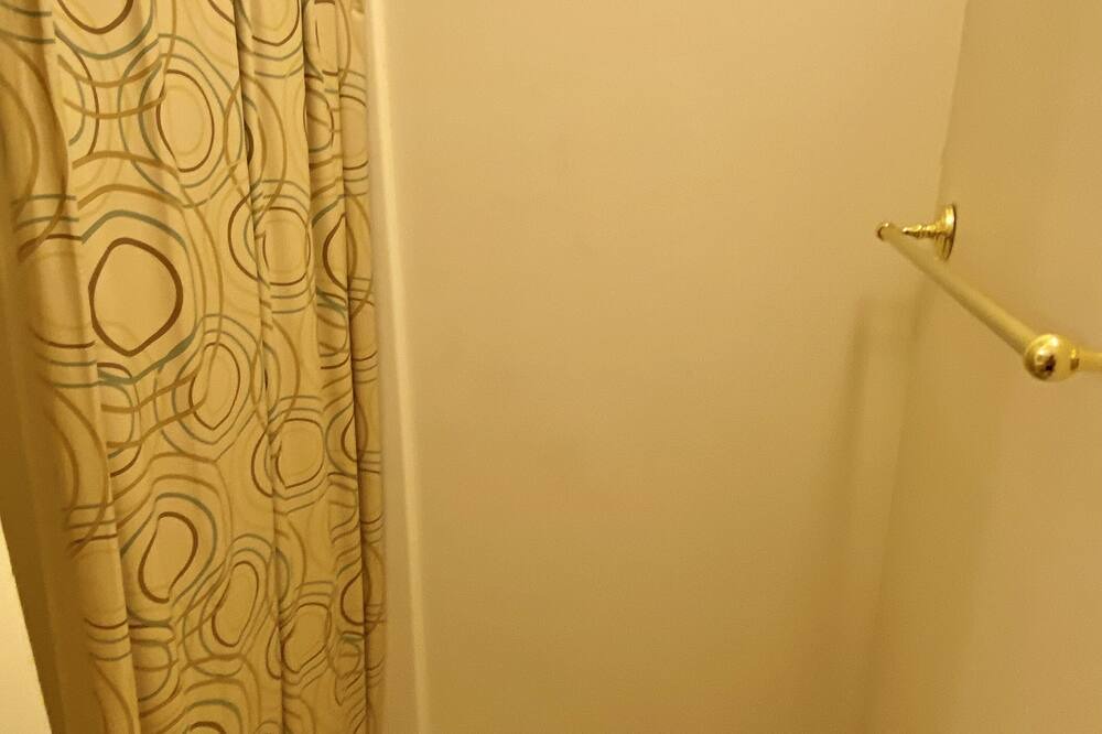 Photo of Bathroom in Apex