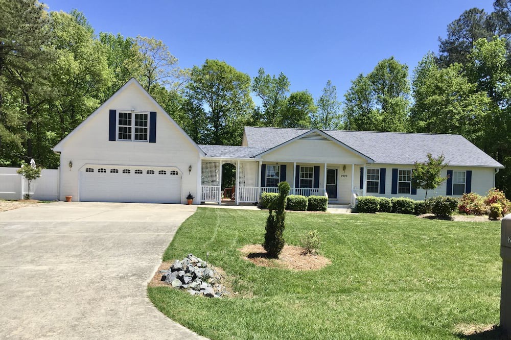 Photo of Outdoor in Apex