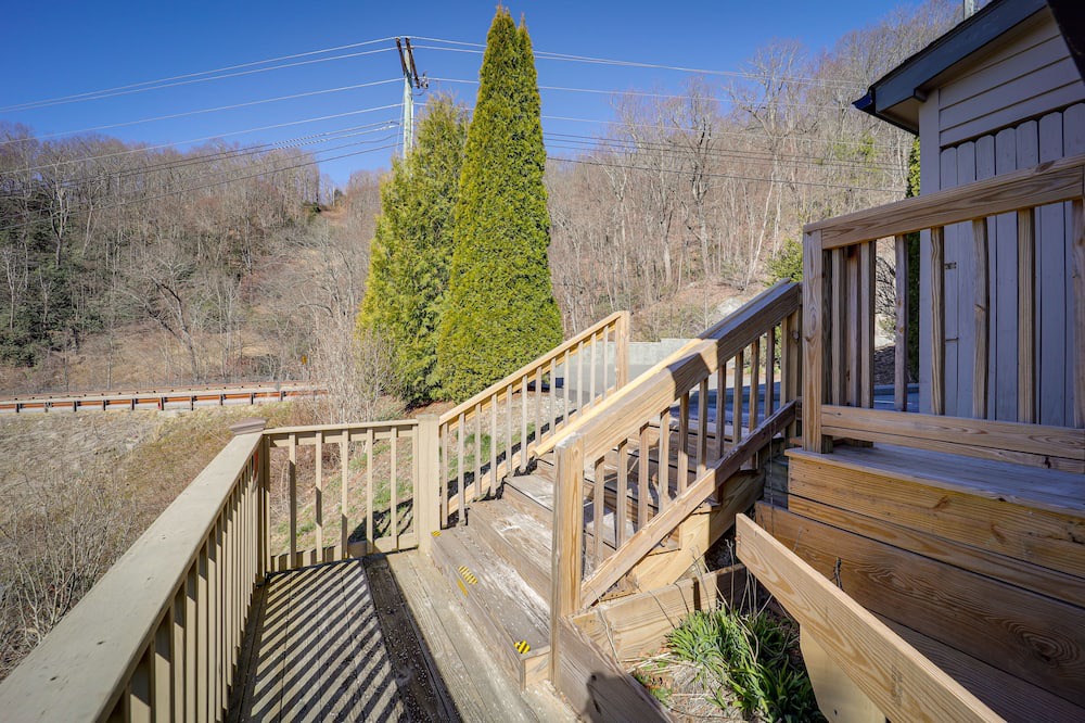 Photo of Outdoor in Apple Ridge