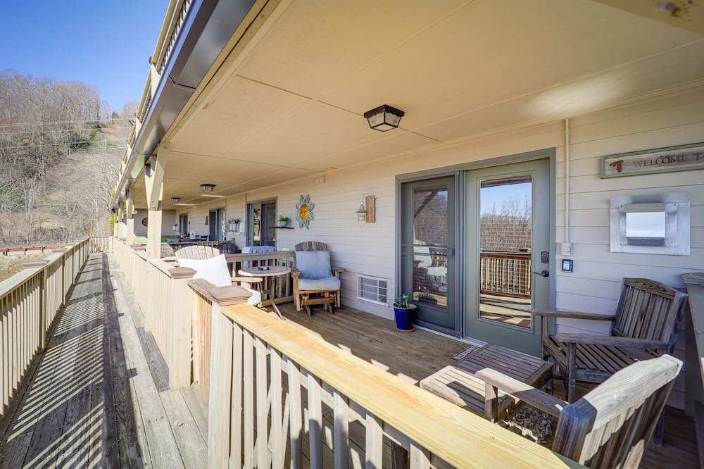Photo of Patio Balcony in Apple Ridge