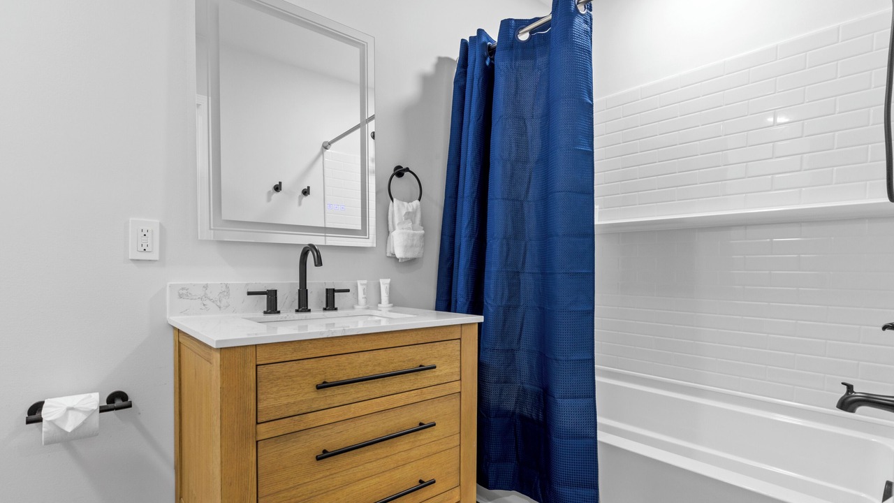 Photo of Bathroom in Villa Heights