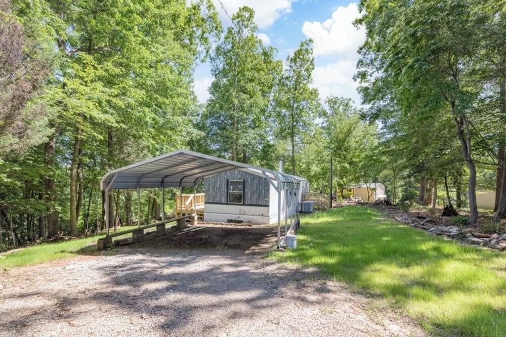 Photo of Outdoor in Wildwood Point