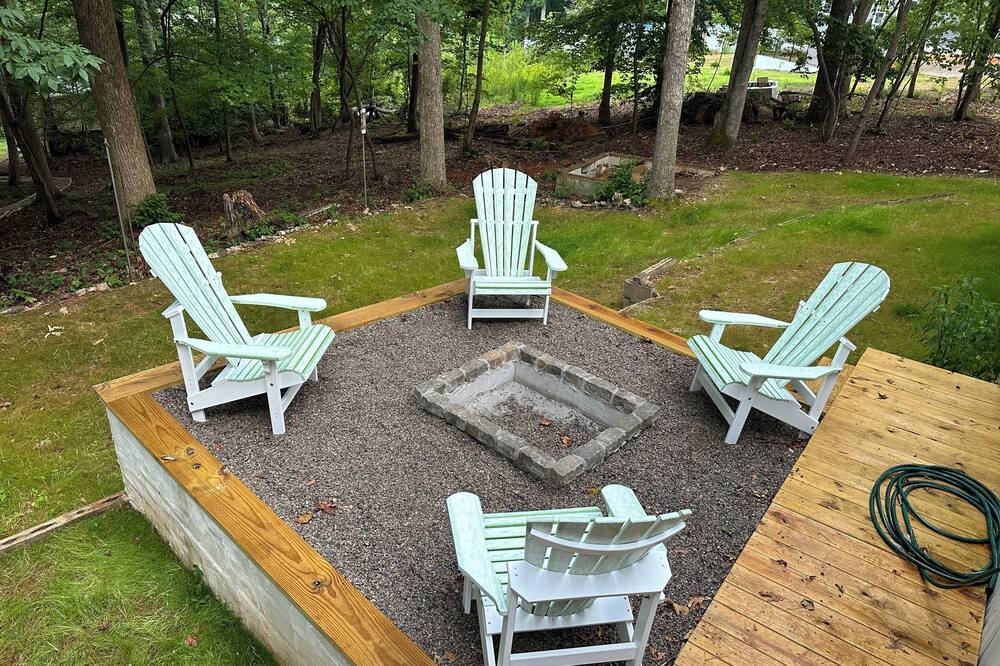Photo of Outdoor in Wildwood Point