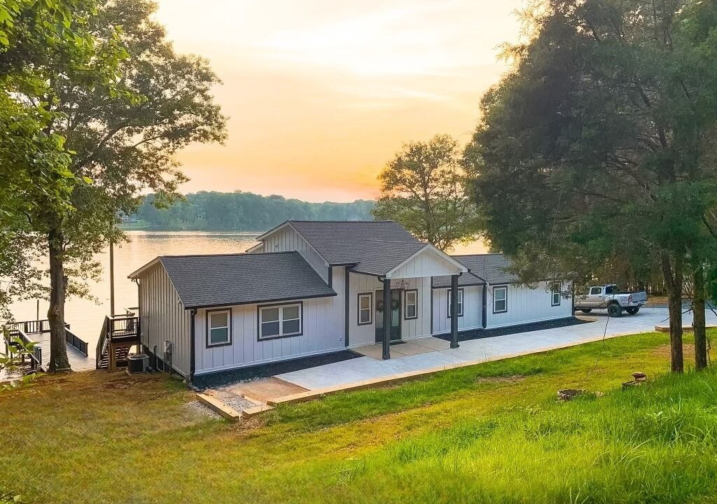 Photo of Outdoor in Dixie - Berryhill