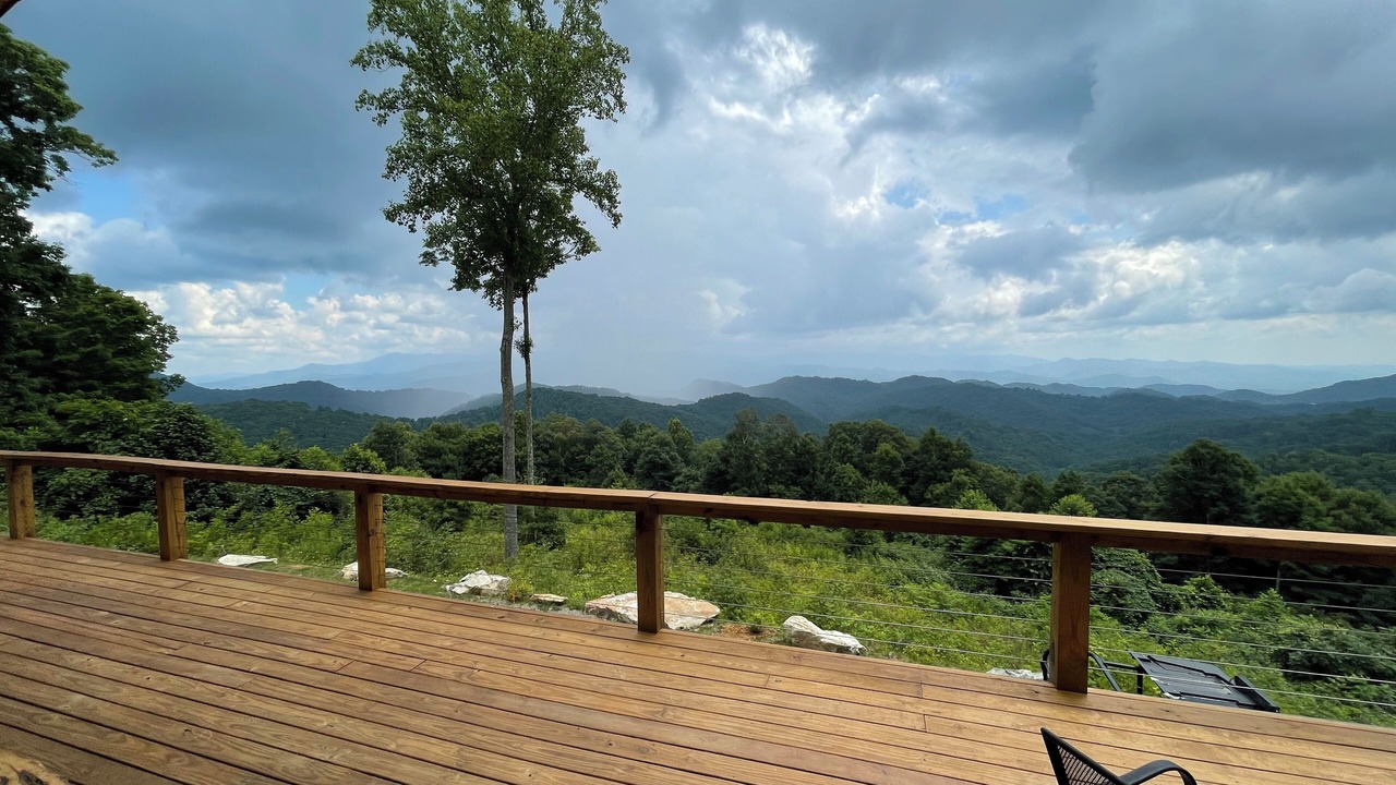 Photo of Outdoor in Mars Hill