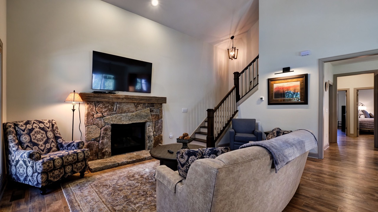 Photo of Livingroom in Highlands Hills