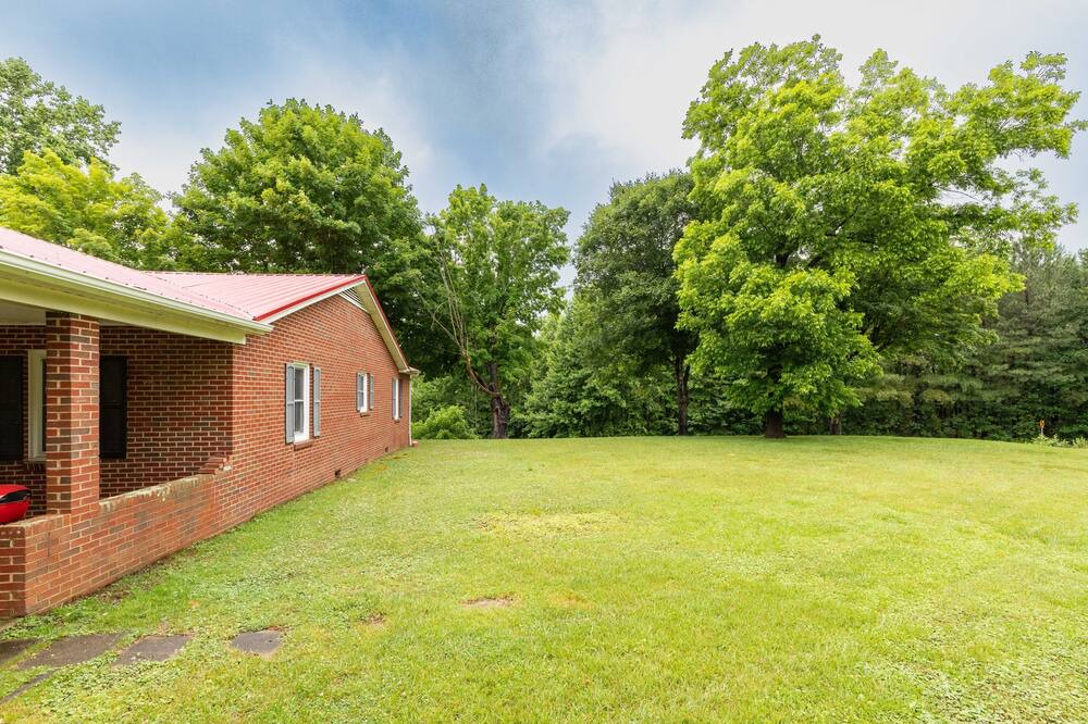 Photo of Outdoor in Morganton