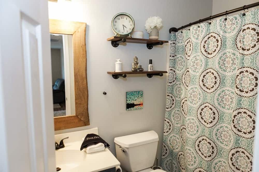 Photo of Bathroom in Paw Creek