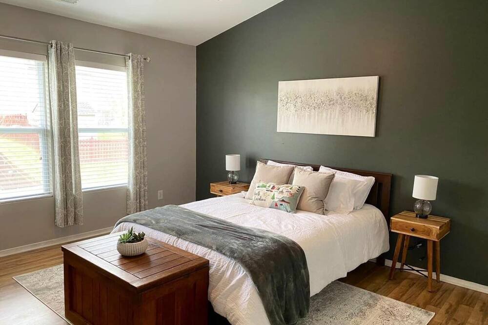 Photo of Bedroom in Paw Creek