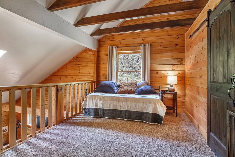 Photo of Bedroom in Lake Lure