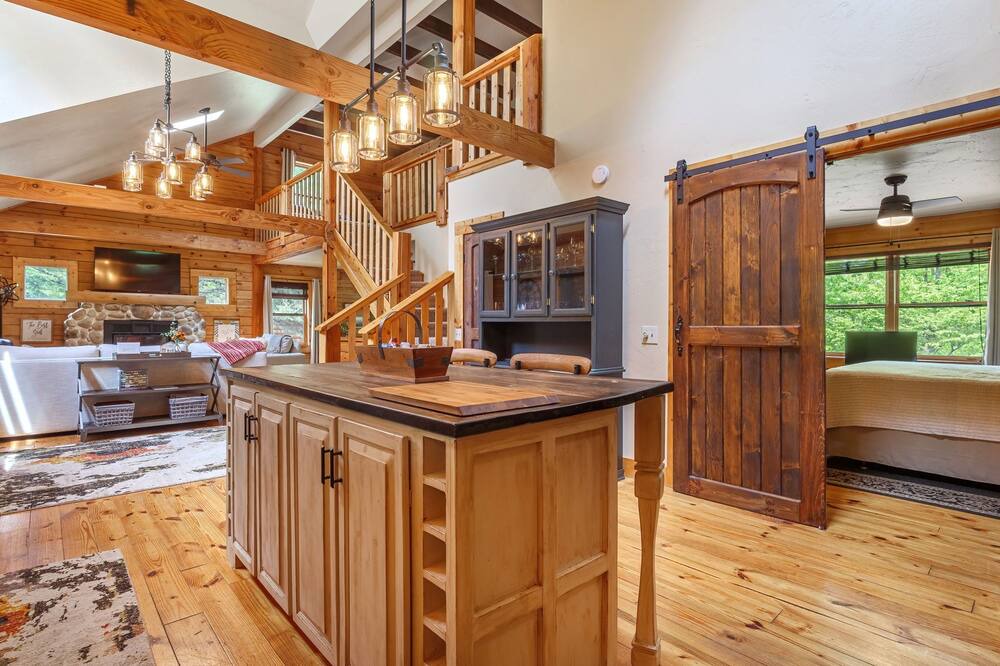 Photo of Kitchen in Lake Lure