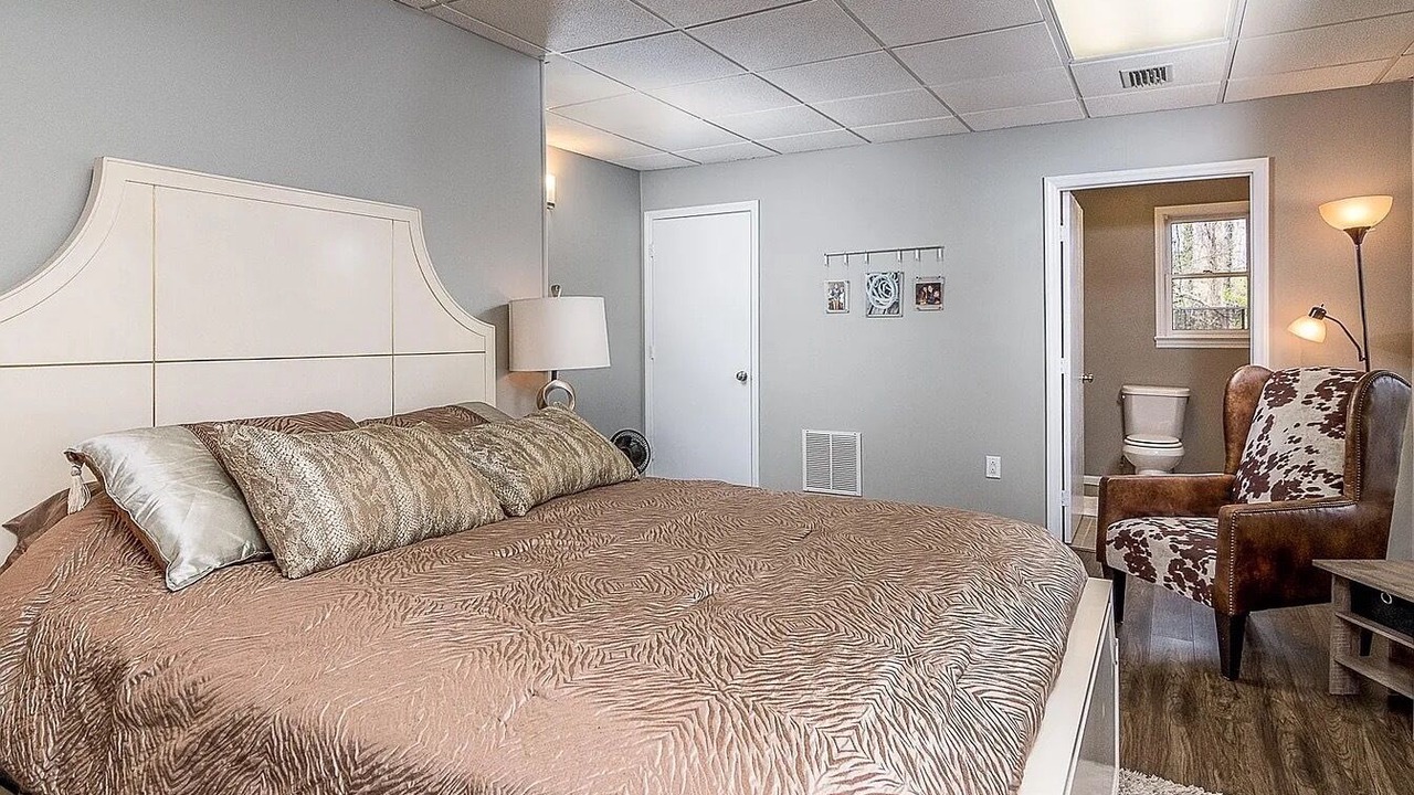 Photo of Bedroom in Claremont