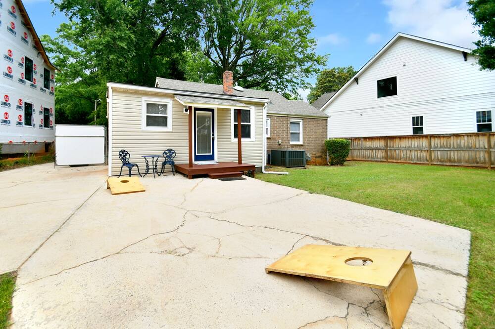 Photo of Outdoor in Biddleville
