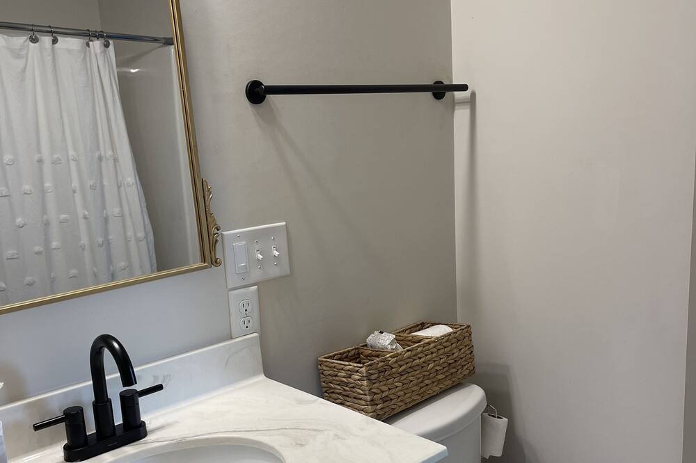 Photo of Bathroom in Wetumpka