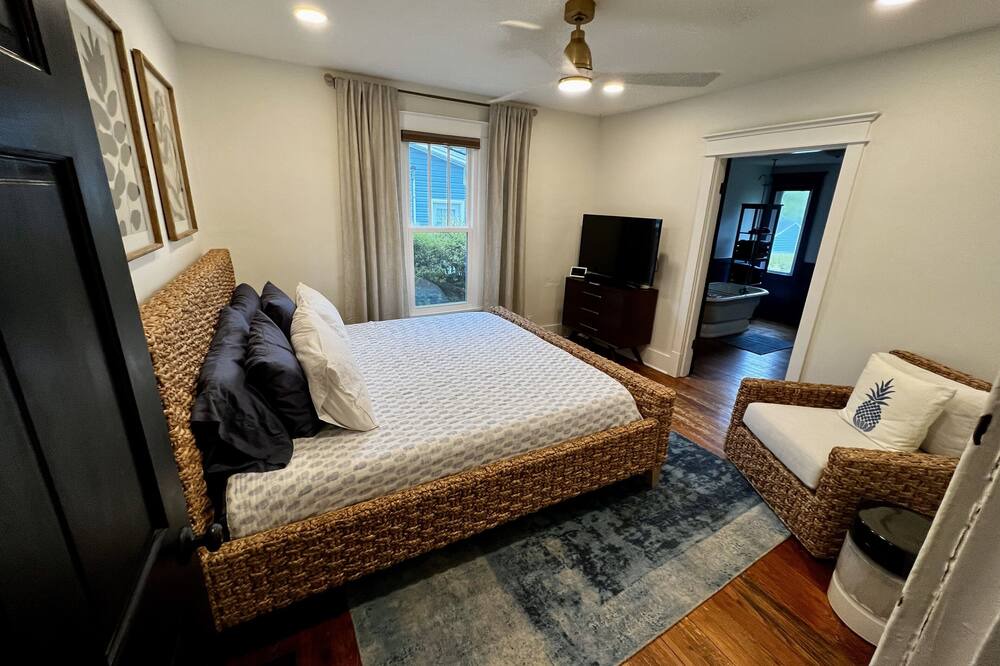 Photo of Bedroom in East End
