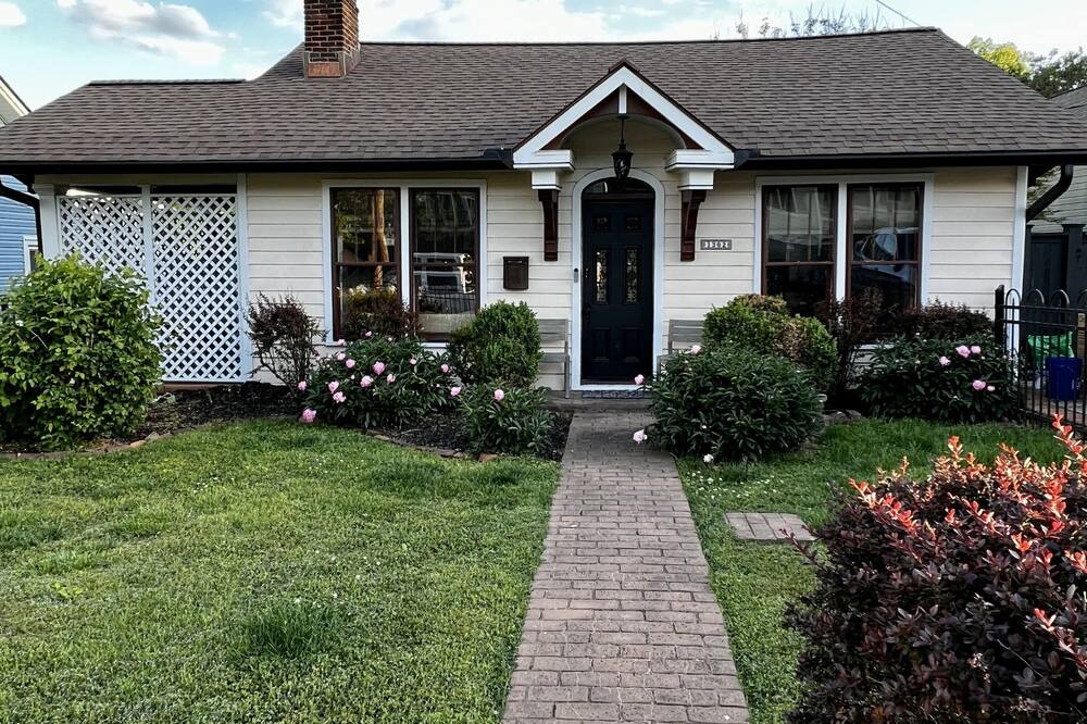 Photo of Outdoor in East End