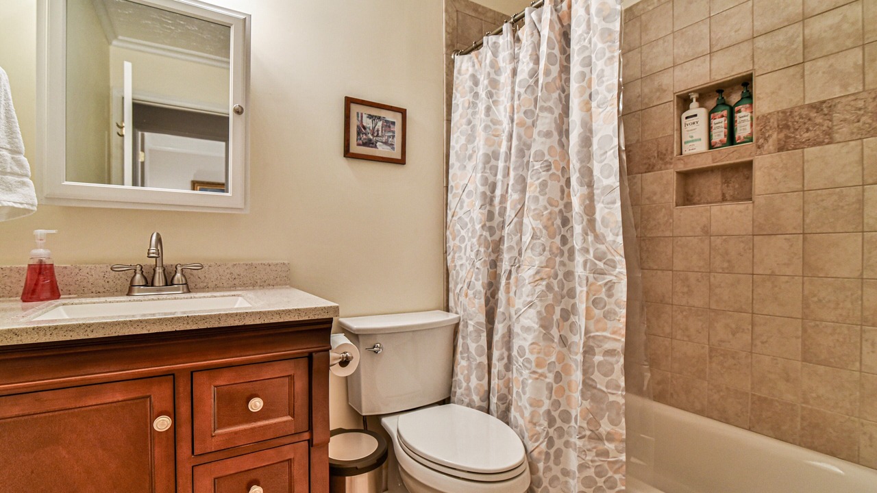Photo of Bathroom in Skyland