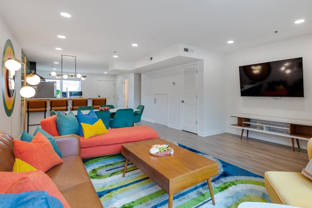 Photo of Livingroom in Rutledge Hill