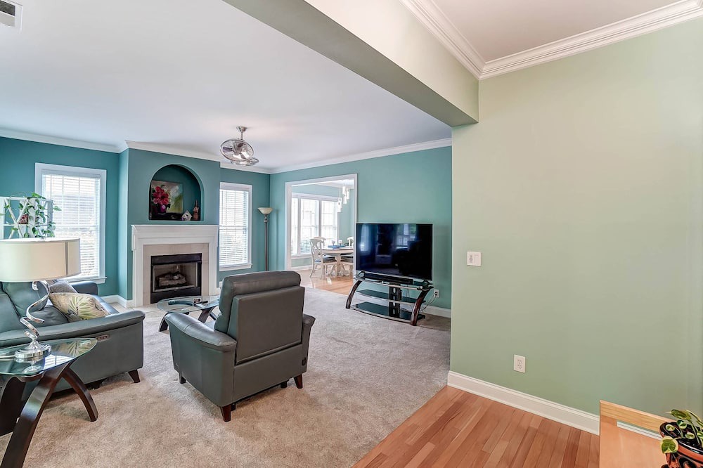 Photo of Bedroom in Cornelius