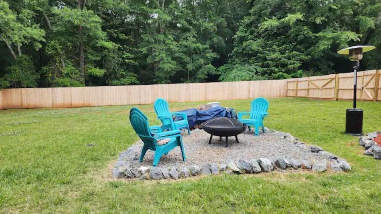 Photo of Outdoor in Forest City