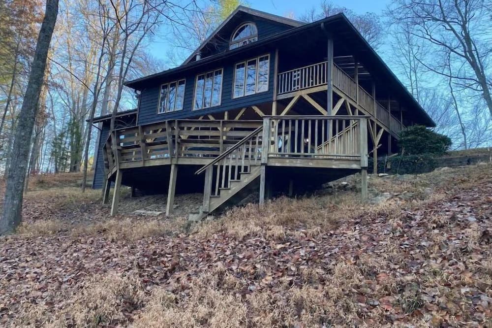 Photo of Outdoor in Warne