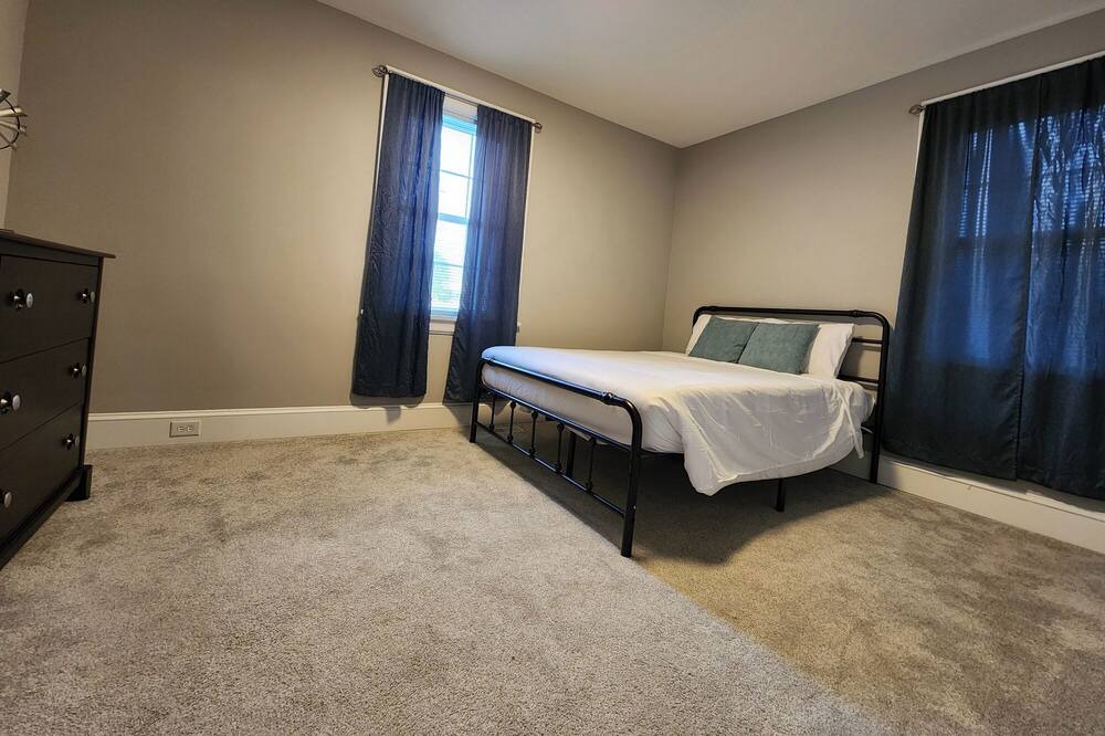 Photo of Bedroom in Elizabeth City