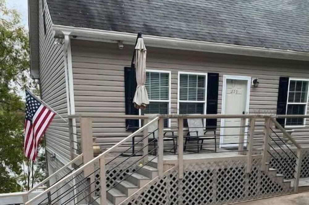 Photo of Outdoor in Troy