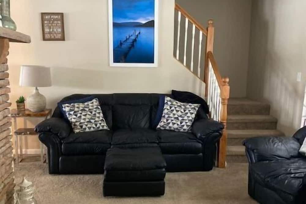 Photo of Livingroom in Troy