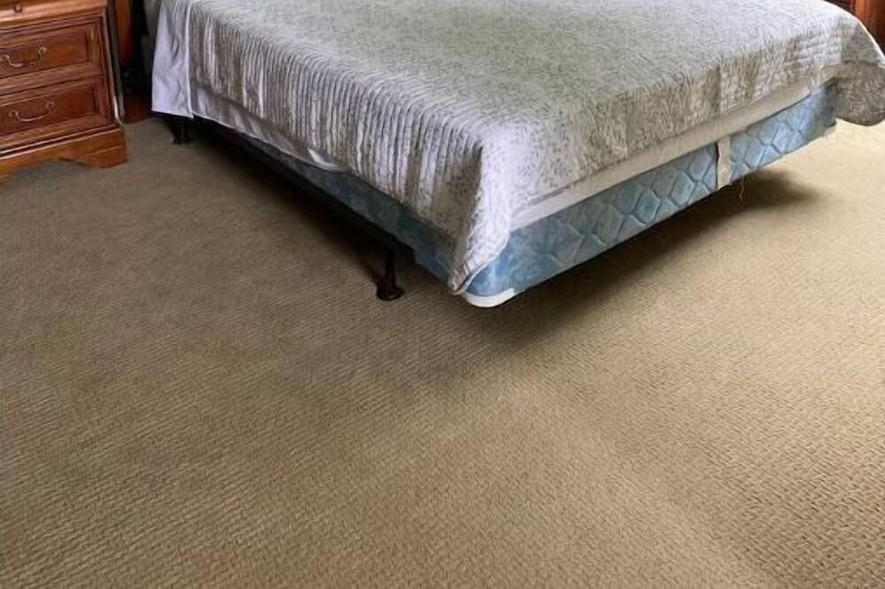 Photo of Bedroom in Troy