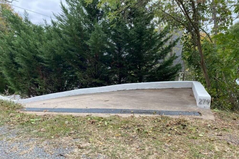 Photo of Outdoor in Troy