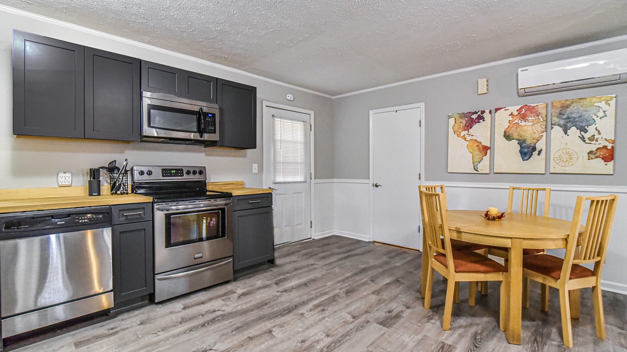 Photo of Bedroom in Skyland