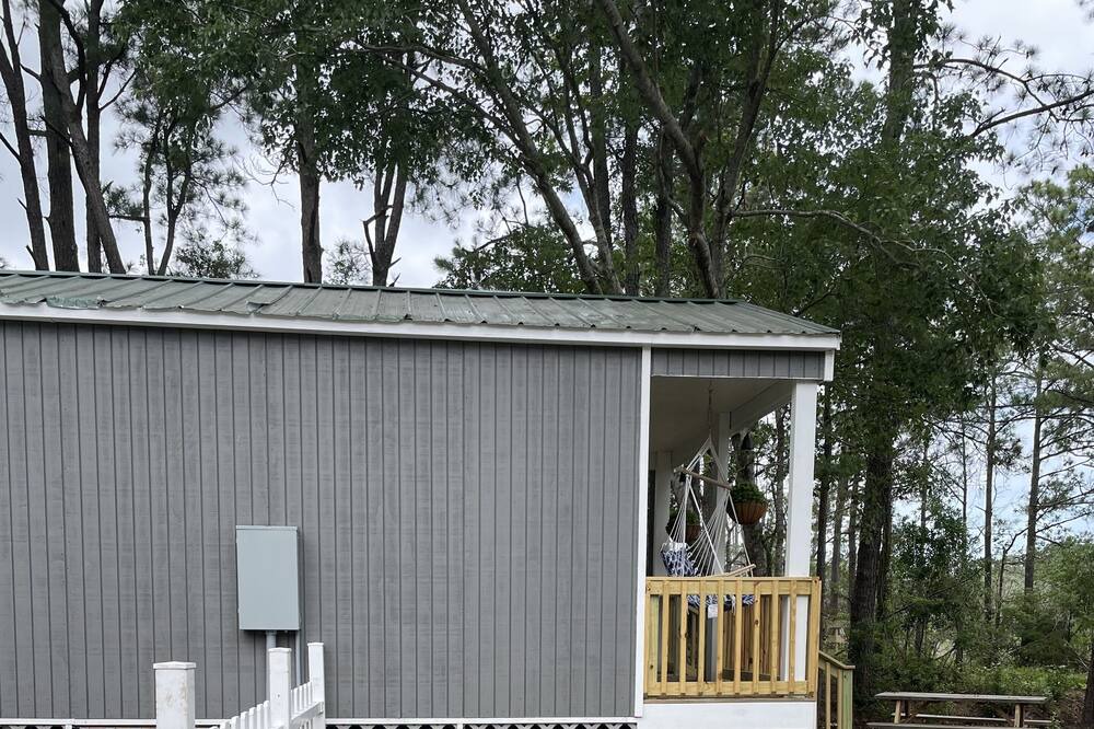 Photo of Outdoor in Myrtle Grove