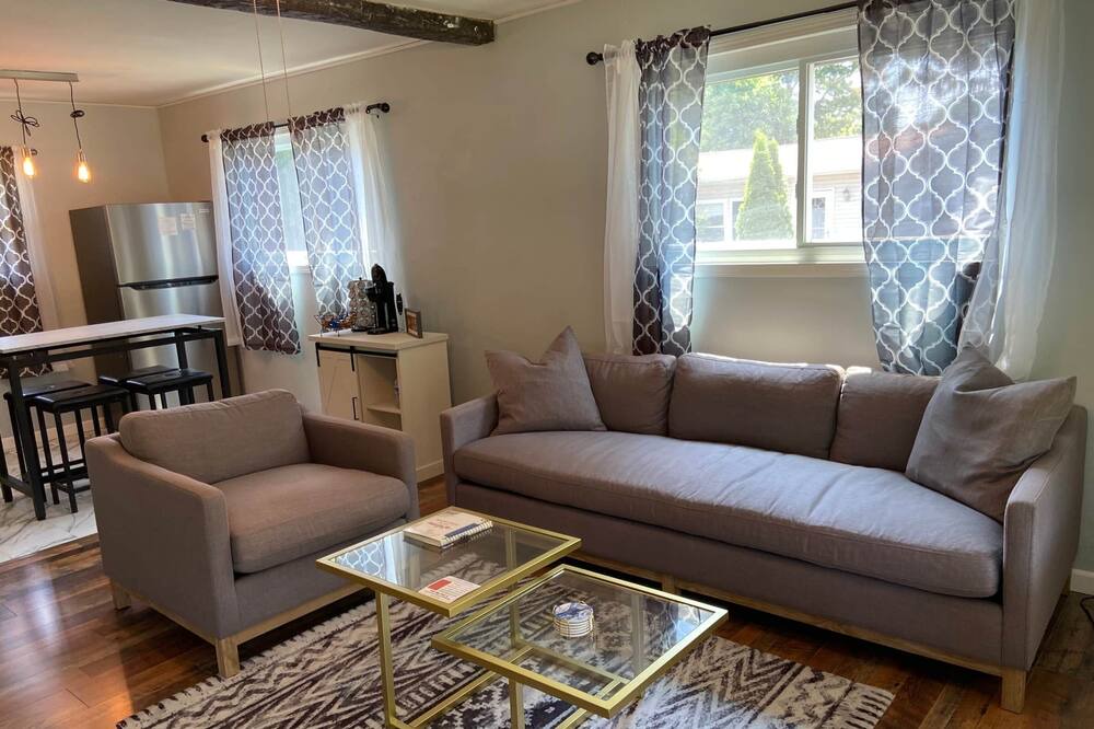 Photo of Livingroom in Catawba