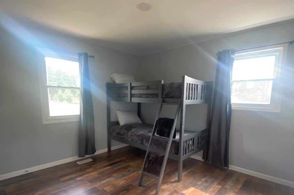 Photo of Bedroom in Catawba