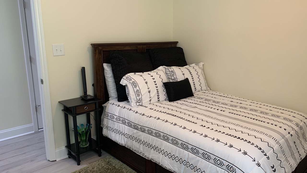 Photo of Bedroom in Garner