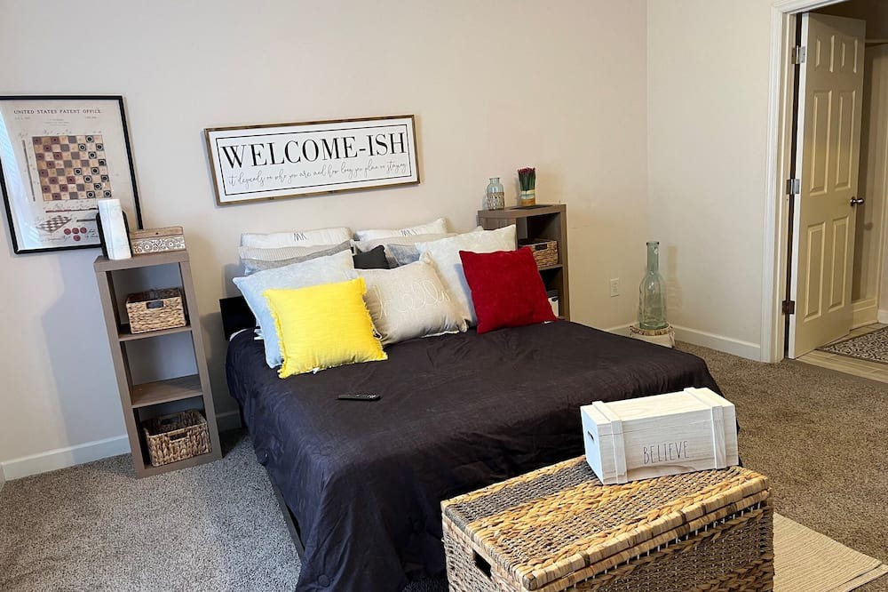 Photo of Bedroom in Mebane