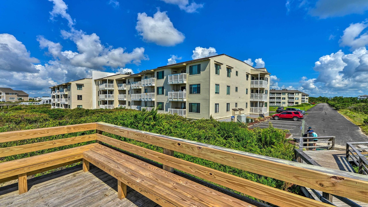 Photo of Others in Emerald Isle