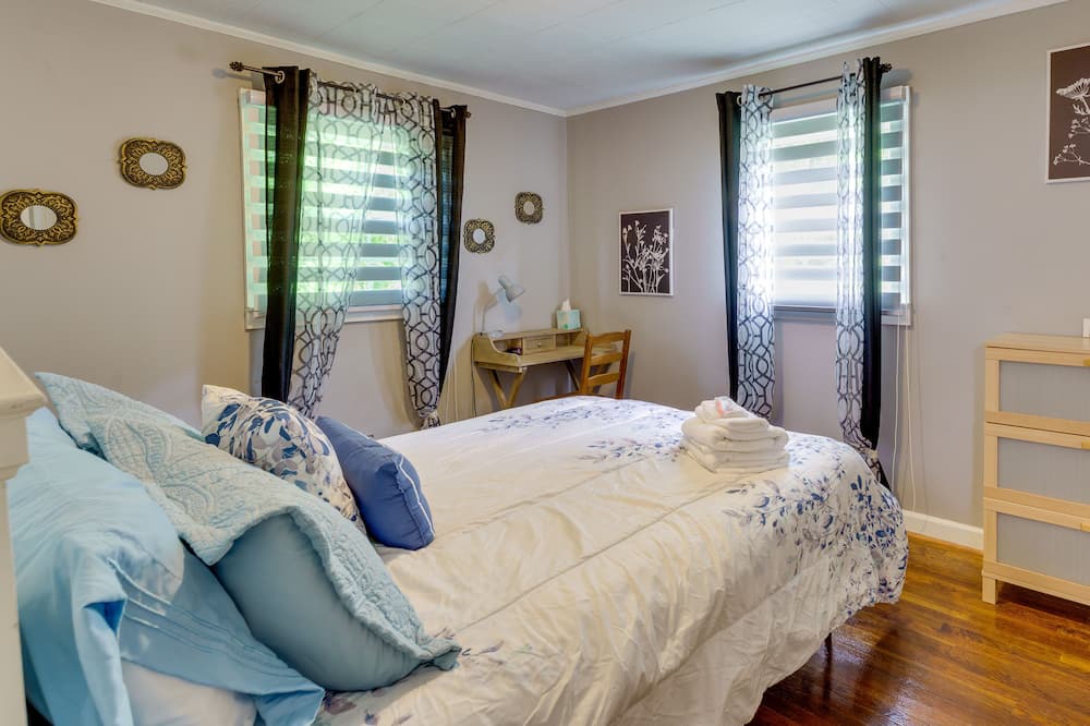 Photo of Bedroom in Marion