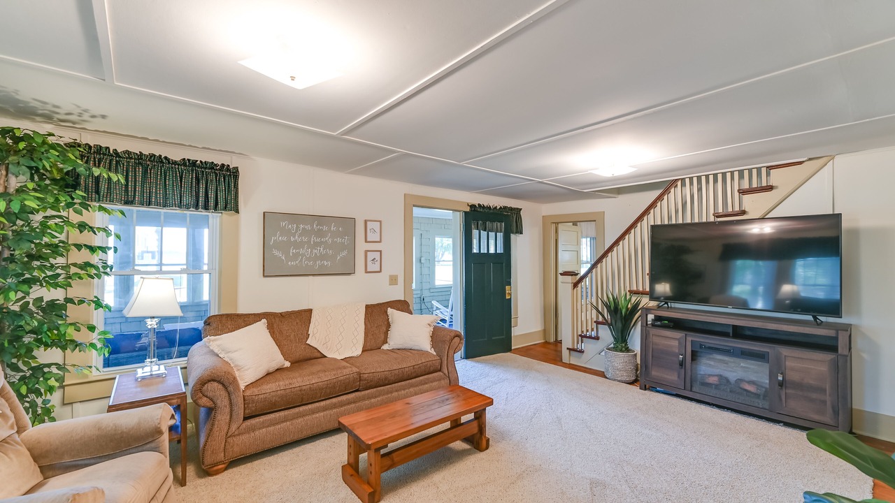 Photo of Livingroom in Bath
